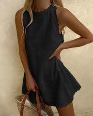 Stylish And Elegant Sleeveless Dress For Women