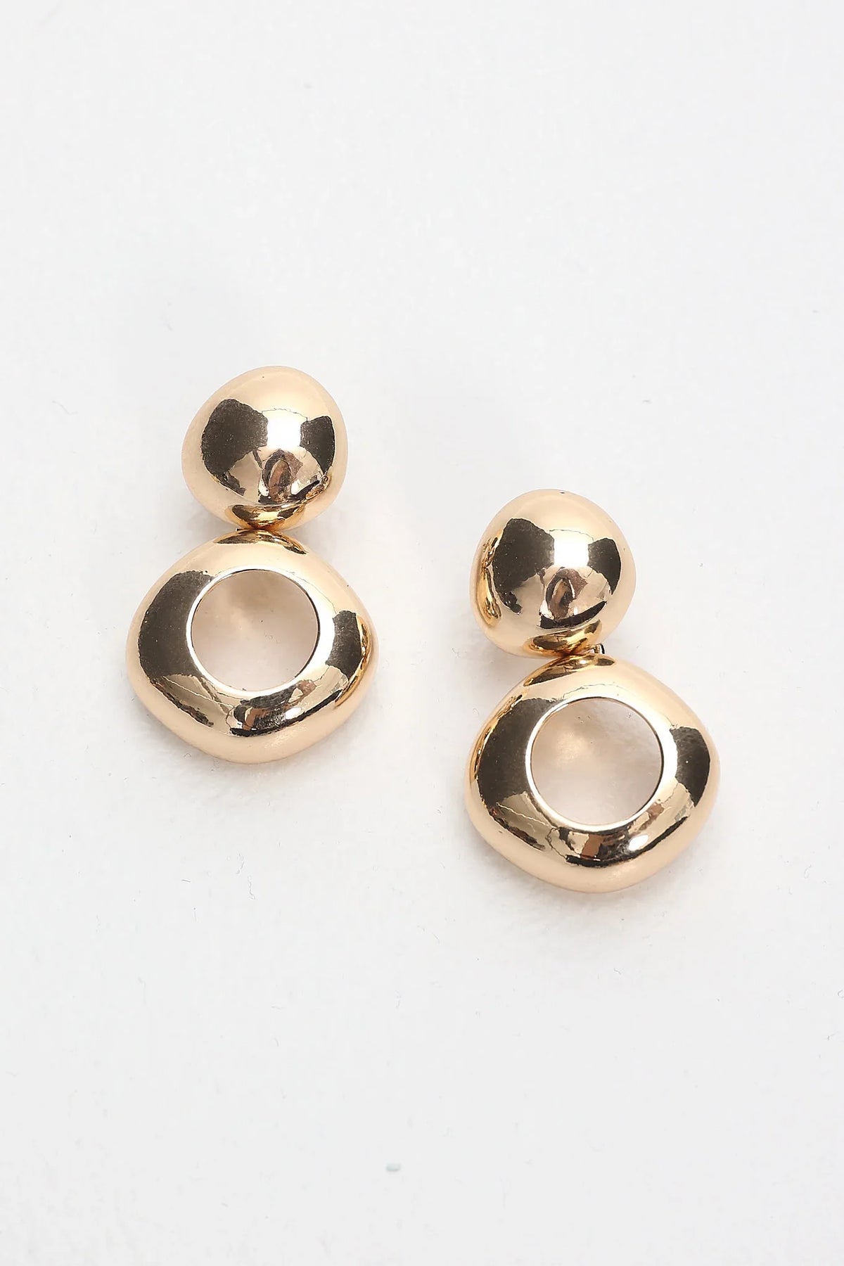Hilary Drop Earrings Gold