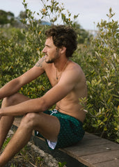 Nick'S Vineyard Swim Trunk